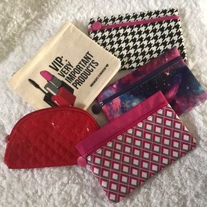 Makeup bag bundle!